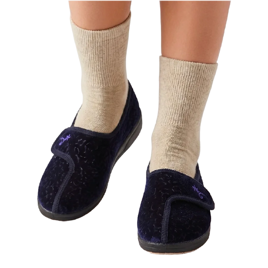 Pantoufles antidérapantes pour femme marine